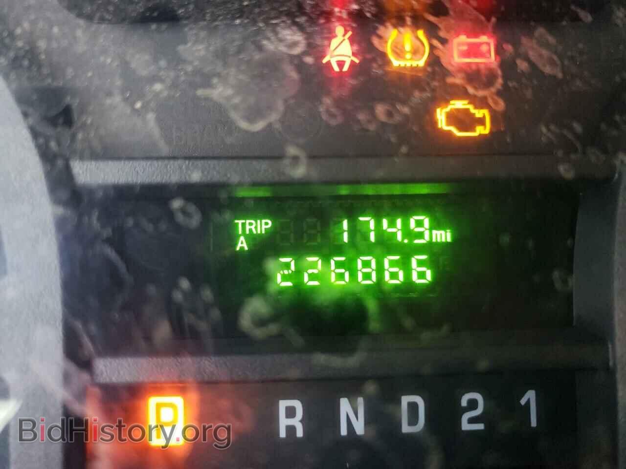 2011 FORD ECONOLINE - VIN: 1FTSS3EL5BDA37340 - Photo 8