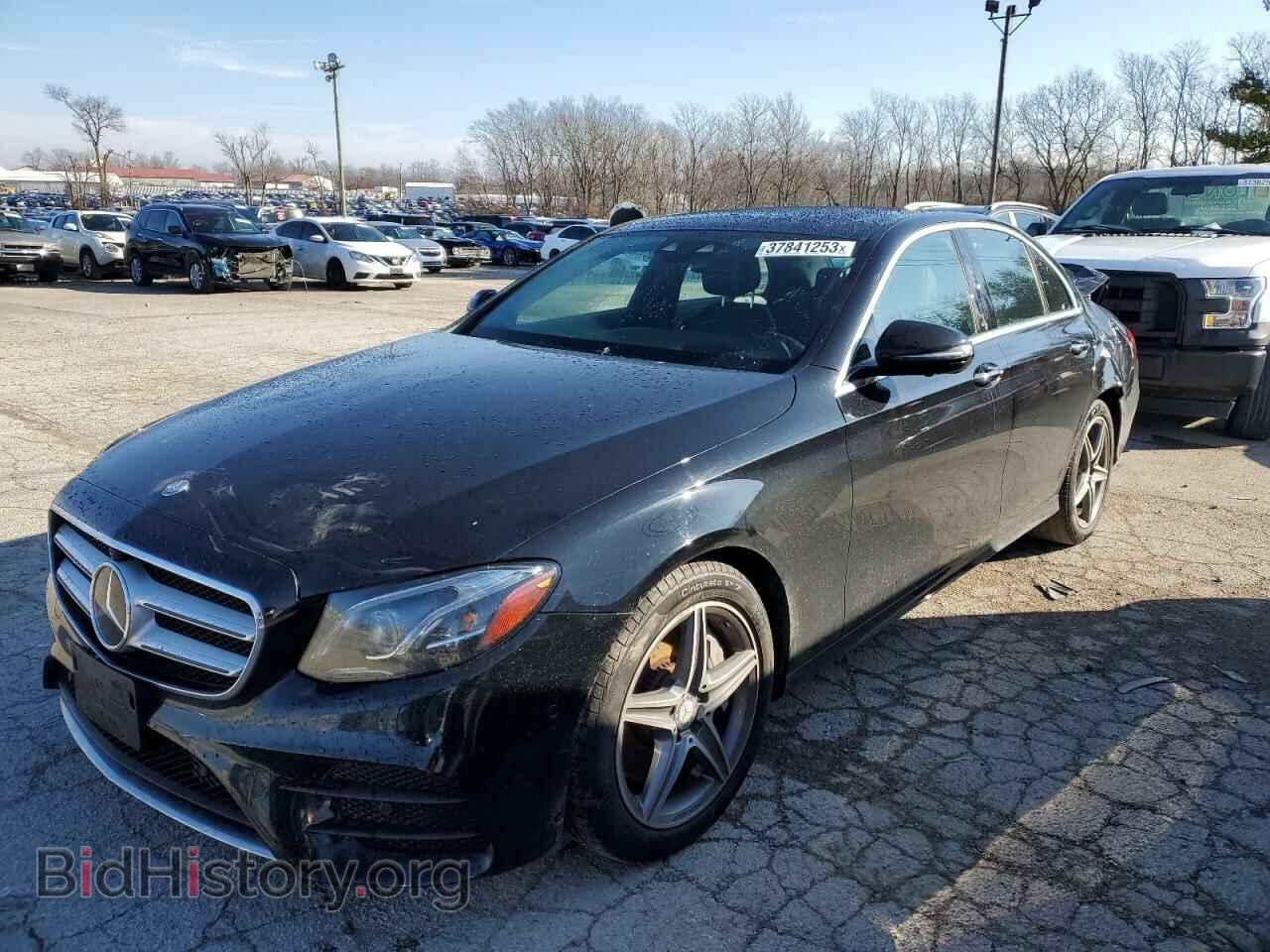 Photo WDDZF4KB7HA023041 - MERCEDES-BENZ E-CLASS 2017