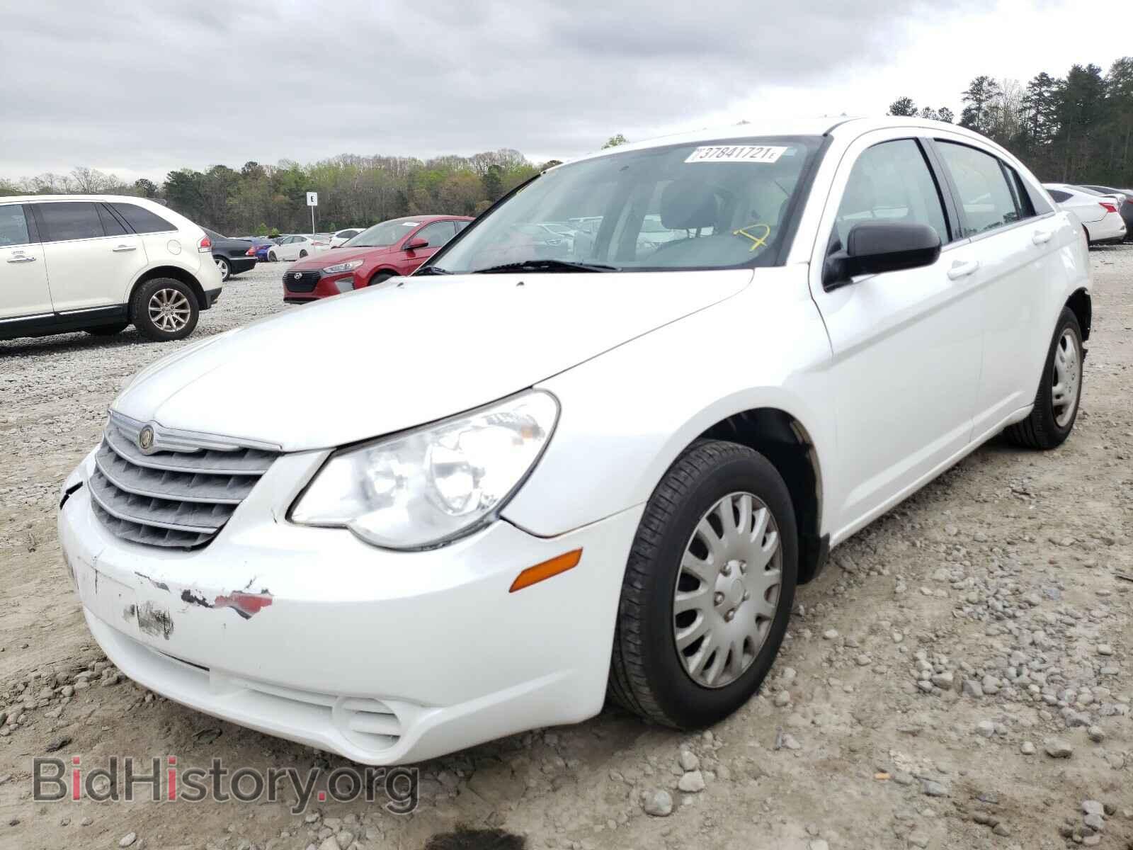 2010 CHRYSLER SEBRING - VIN: 1C3CC4FD3AN120938 - Фото 2