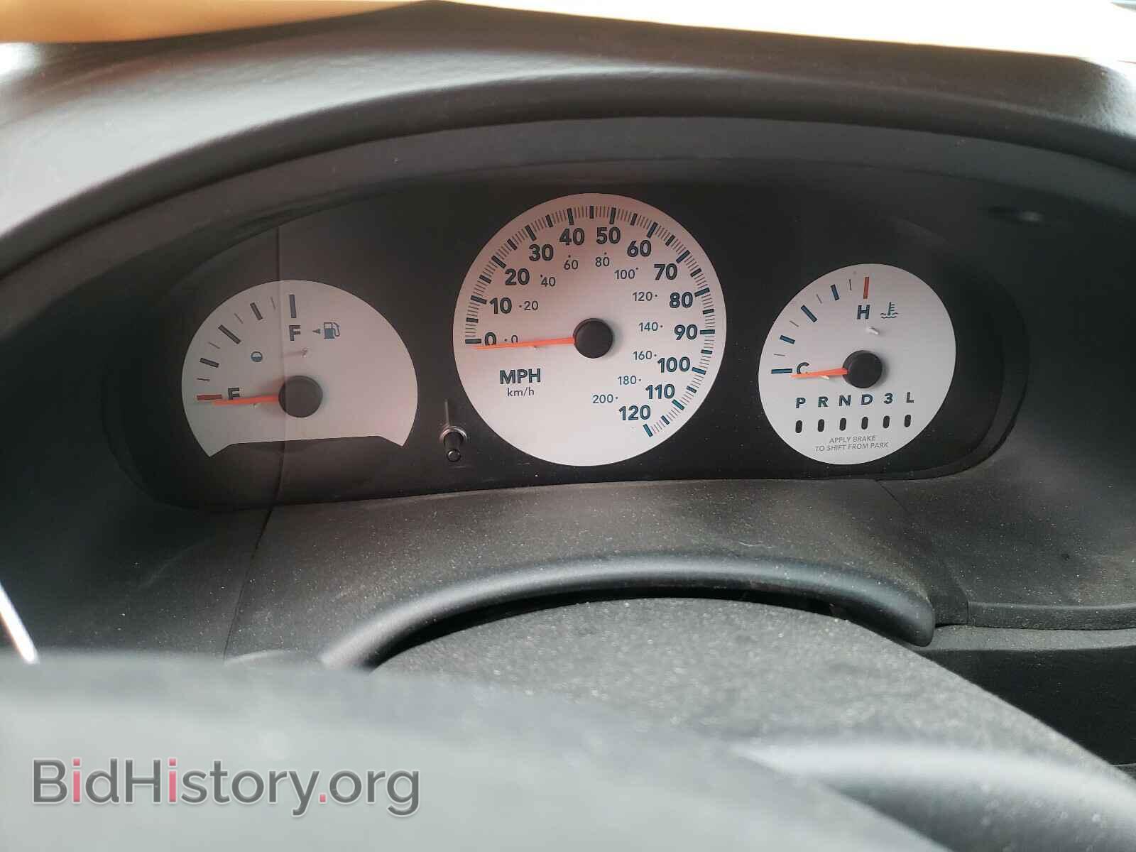 2006 CHRYSLER MINIVAN - VIN: 1A4GP45R36B670903 - Фото 8