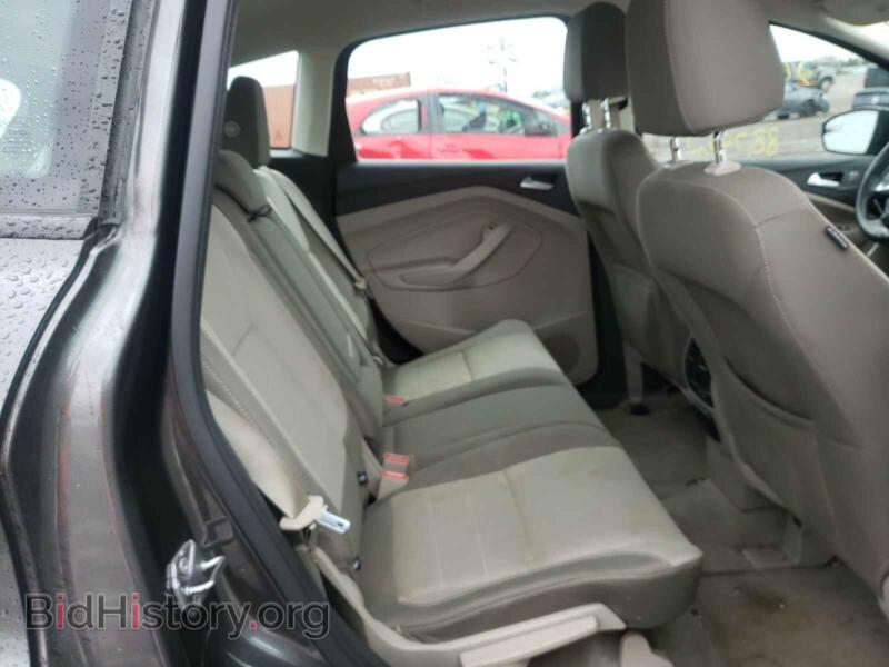 2015 Ford CMAX (VIN 1FADP5AU6FL120815) — photo 6 of 10