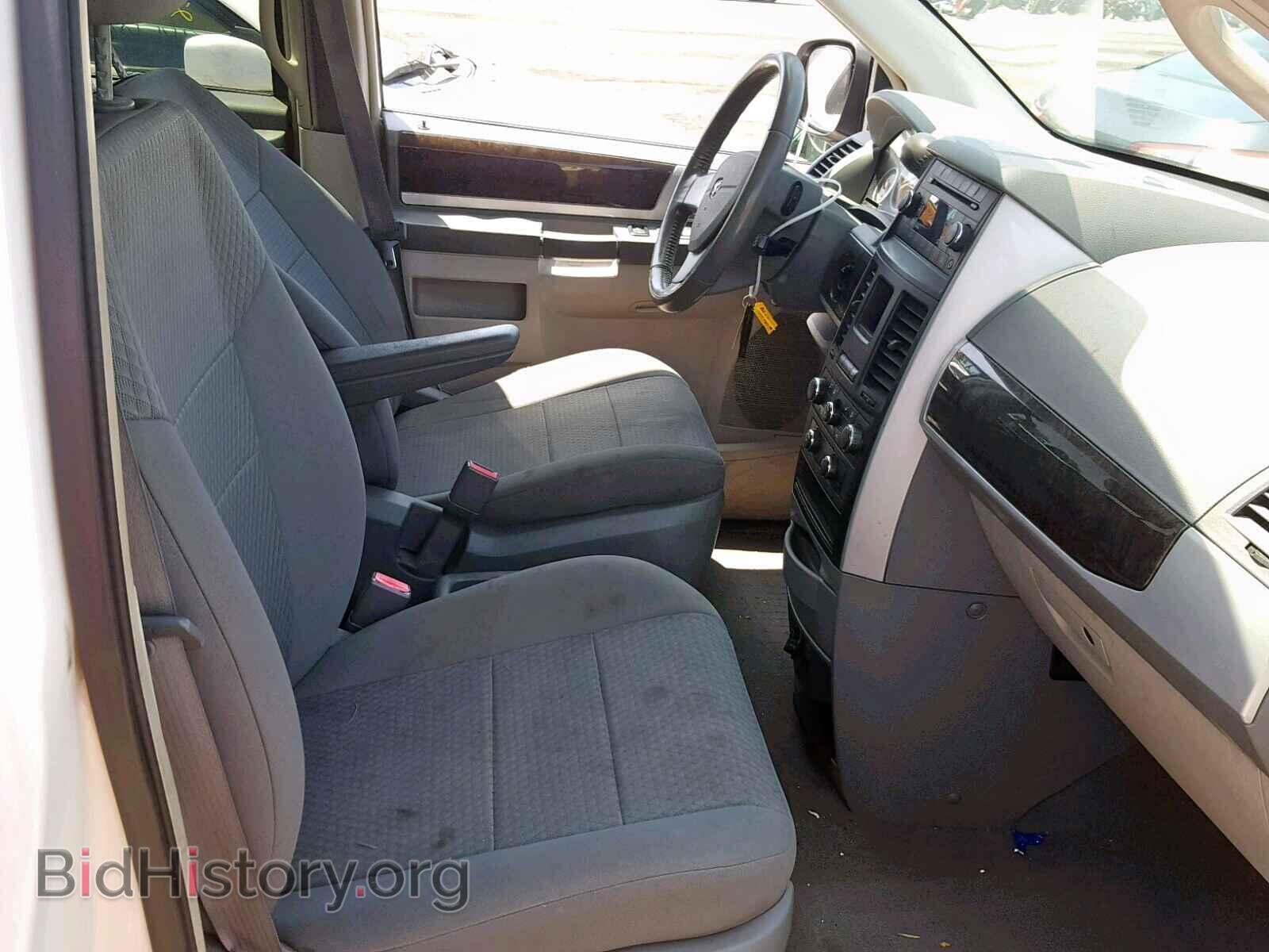 2010 DODGE CARAVAN - VIN: 2D4RN5DXXAR192096 - Фото 5