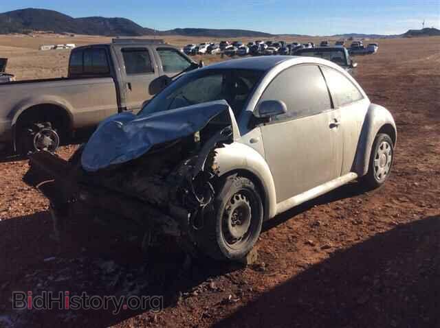 2000 VOLKSWAGEN BEETLE - VIN: 3VWCF21C9YM442555 - Фото 2