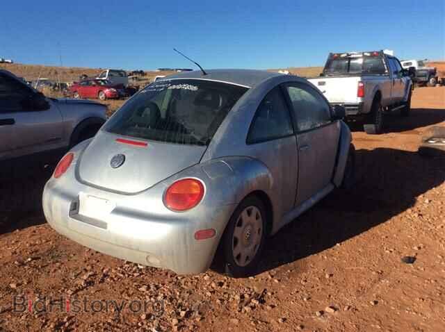 2000 VOLKSWAGEN BEETLE - VIN: 3VWCF21C9YM442555 - Фото 4