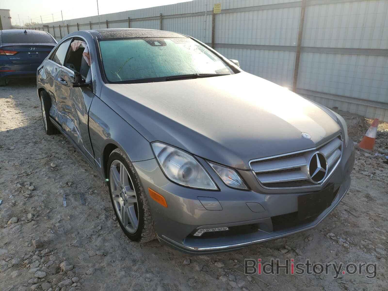 Photo WDDKJ5GB8AF041085 - MERCEDES-BENZ E CLASS 2010