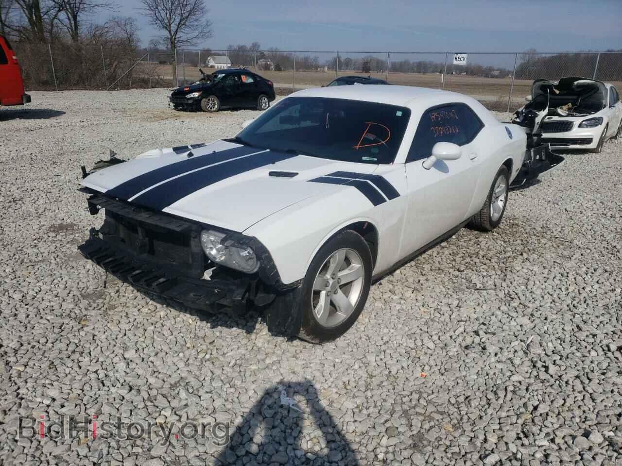 2012 DODGE CHALLENGER - VIN: 2C3CDYAG7CH228240 - Photo 2