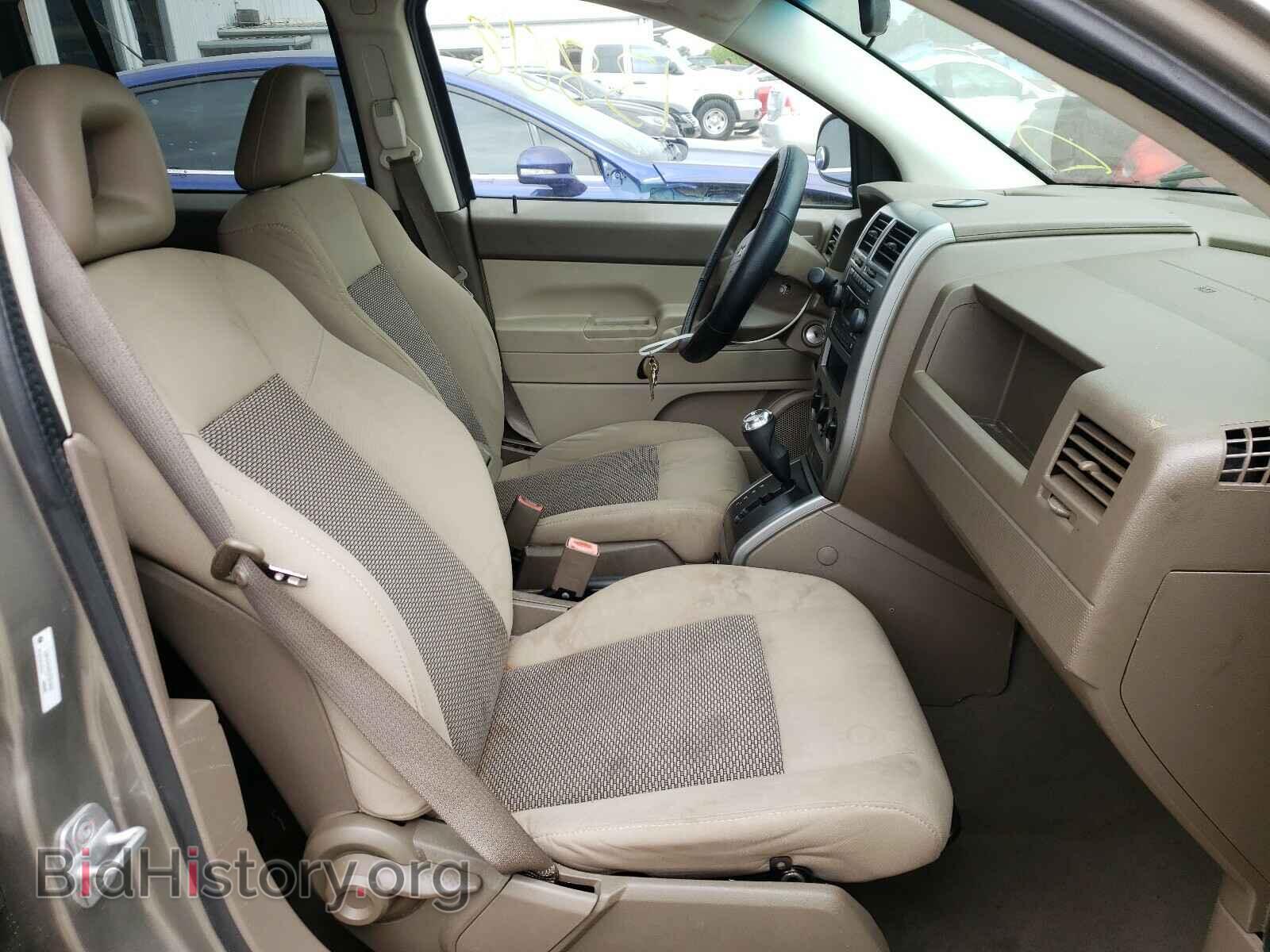 2007 JEEP COMPASS - VIN: 1J8FF47W87D357822 - Photo 5