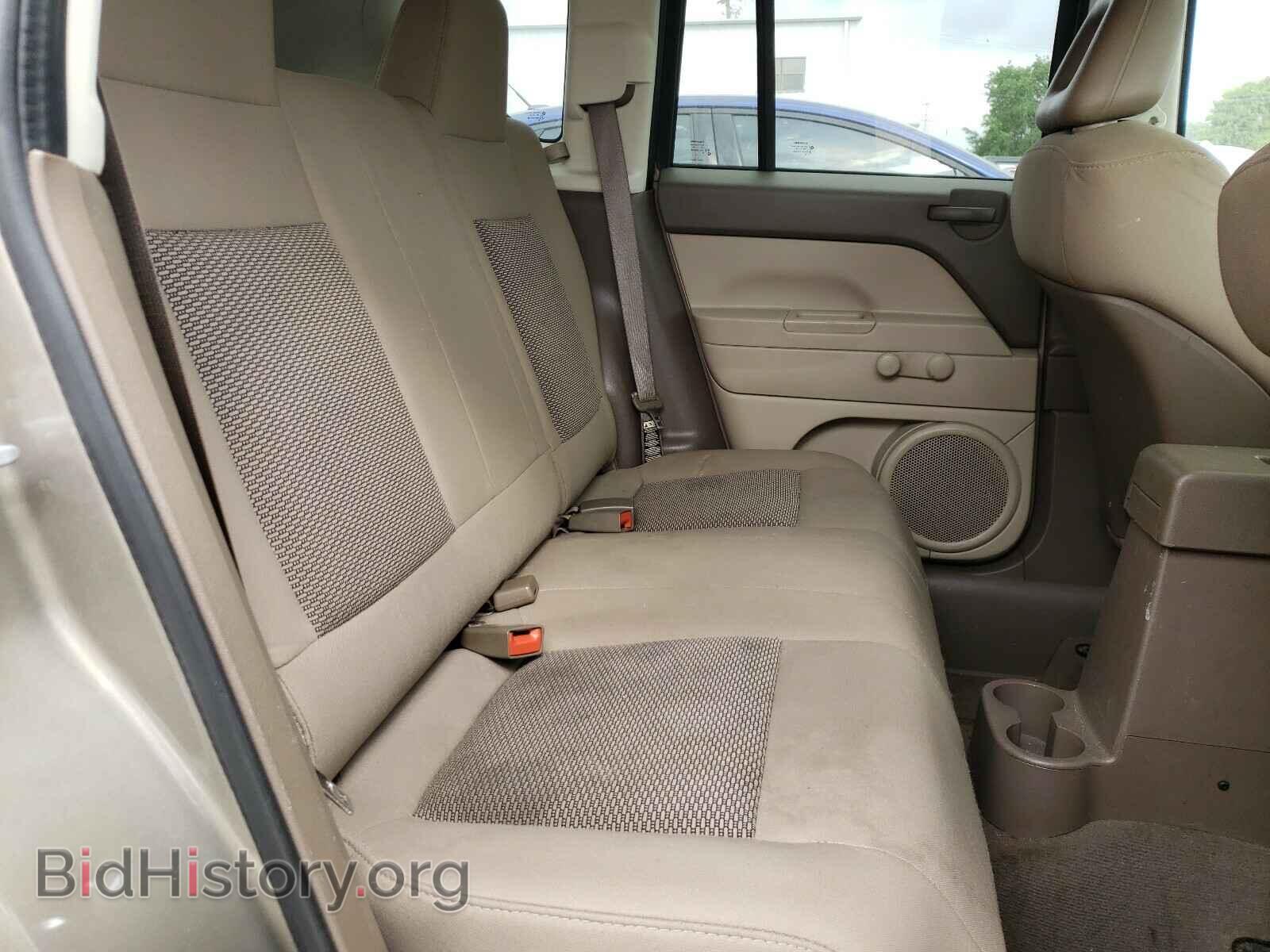 2007 JEEP COMPASS - VIN: 1J8FF47W87D357822 - Photo 6