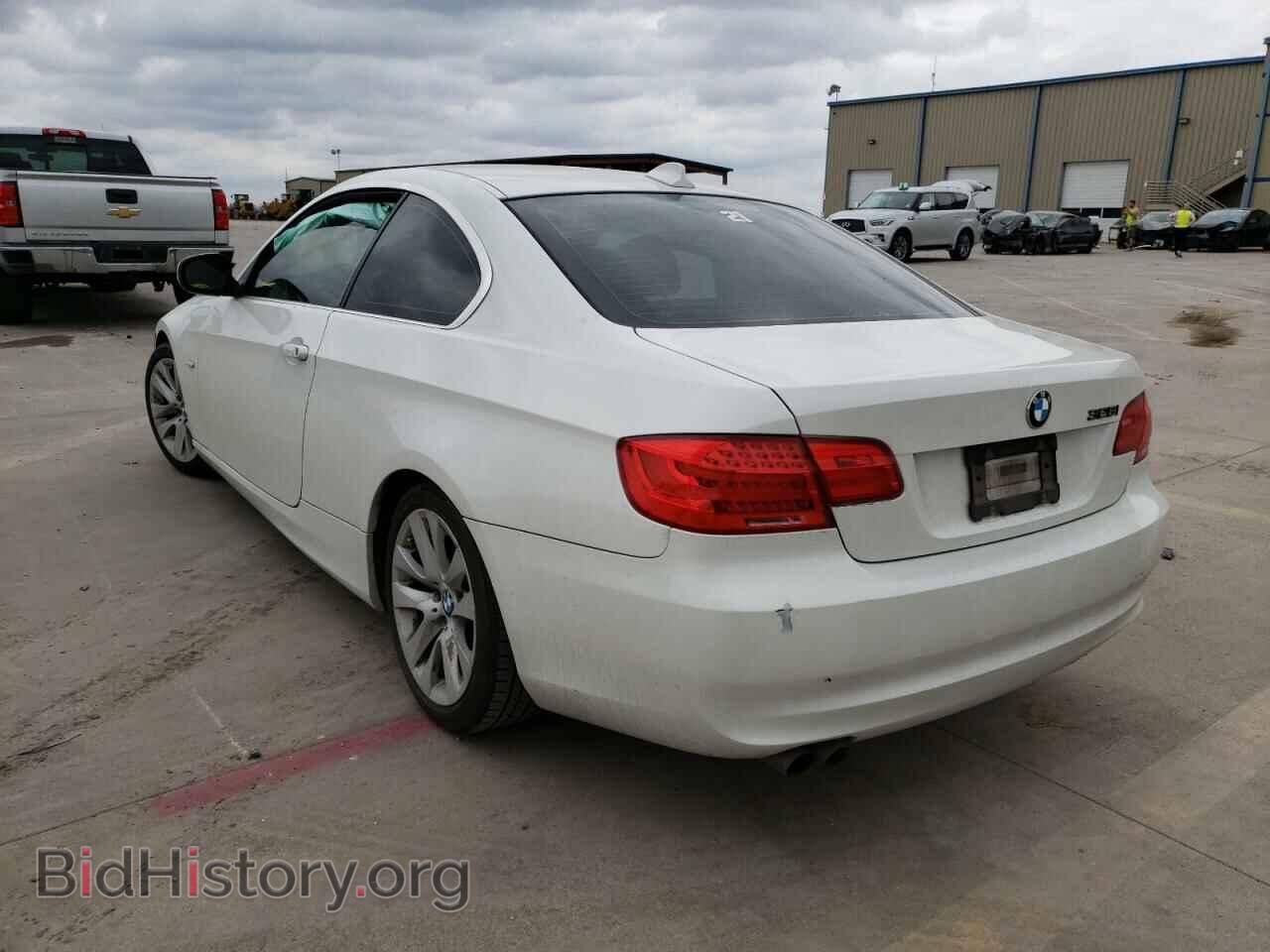 2012 BMW 3 SERIES - VIN: WBAKE3C5XCE770357 - Фото 3