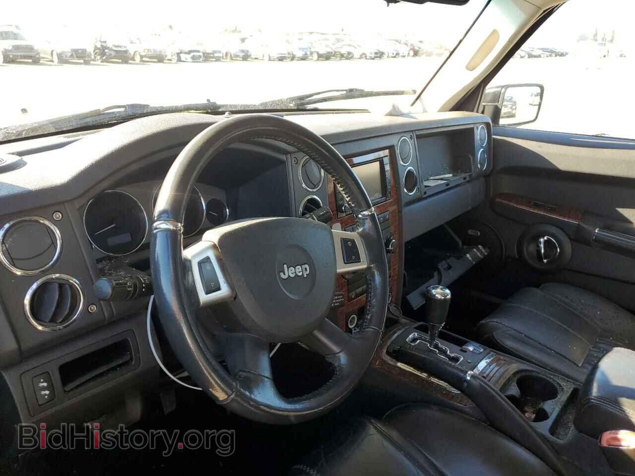 2010 JEEP COMMANDER - VIN: 1J4RG5GTXAC137070 - Фото 8