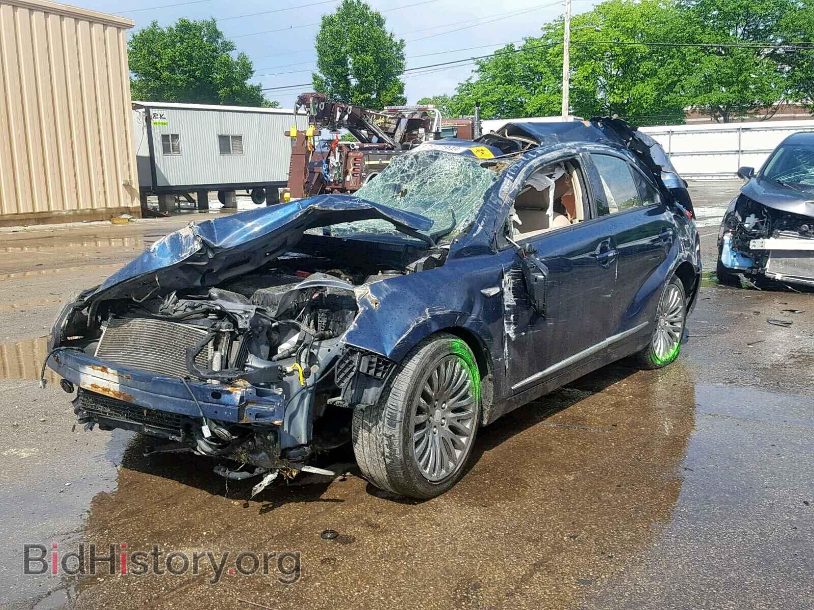 2010 SUZUKI KIZASHI - VIN: JS2RE9A77A6100335 - Фото 2
