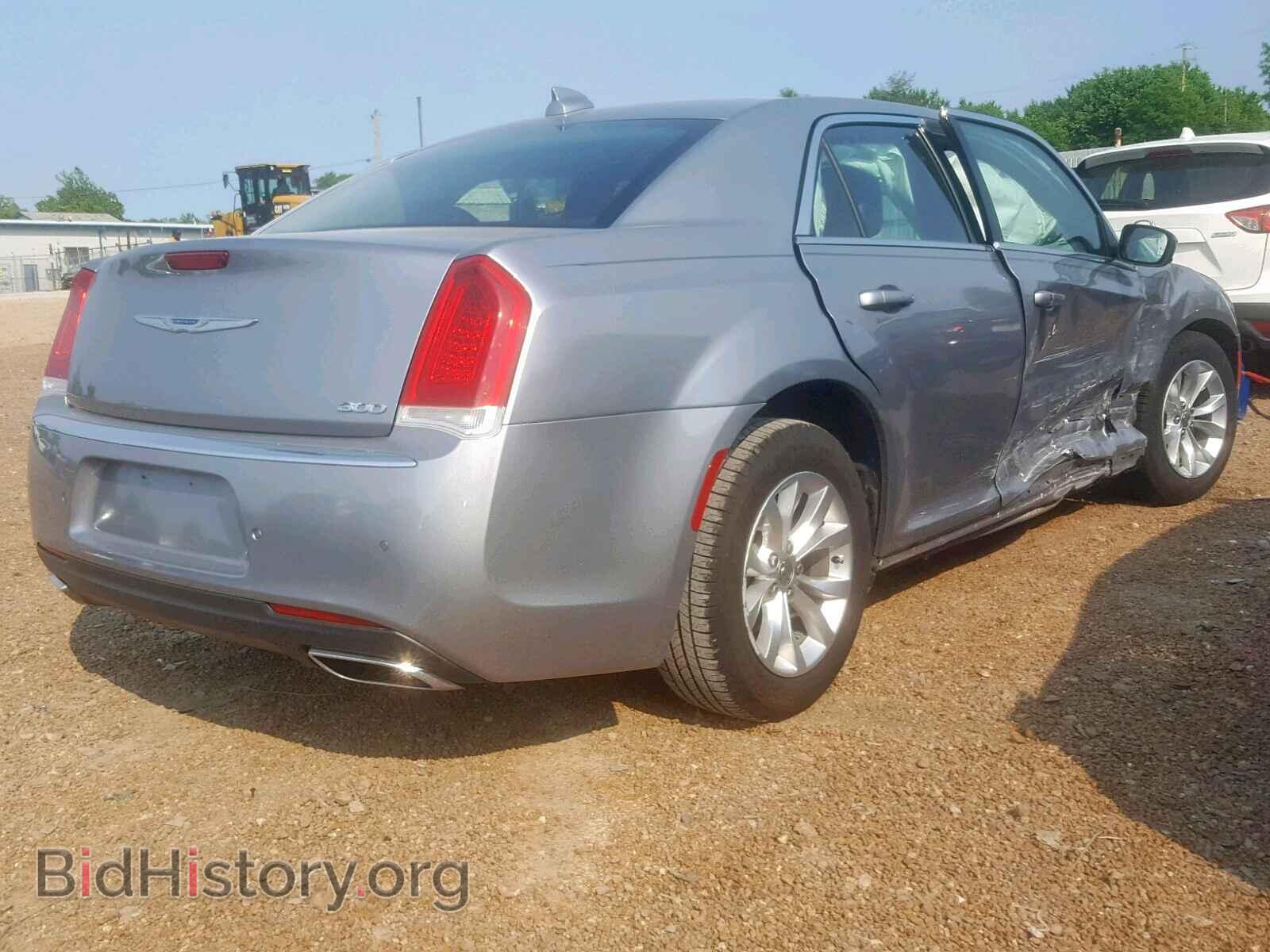2015 CHRYSLER 300 - VIN: 2C3CCAAG5FH743784 - Фото 4