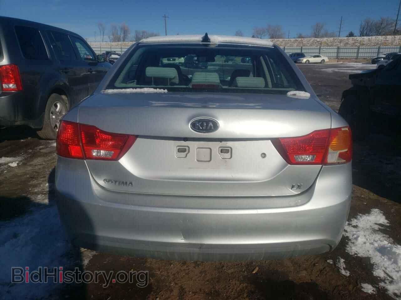 2009 KIA OPTIMA - VIN: KNAGE228695321455 - Фото 6