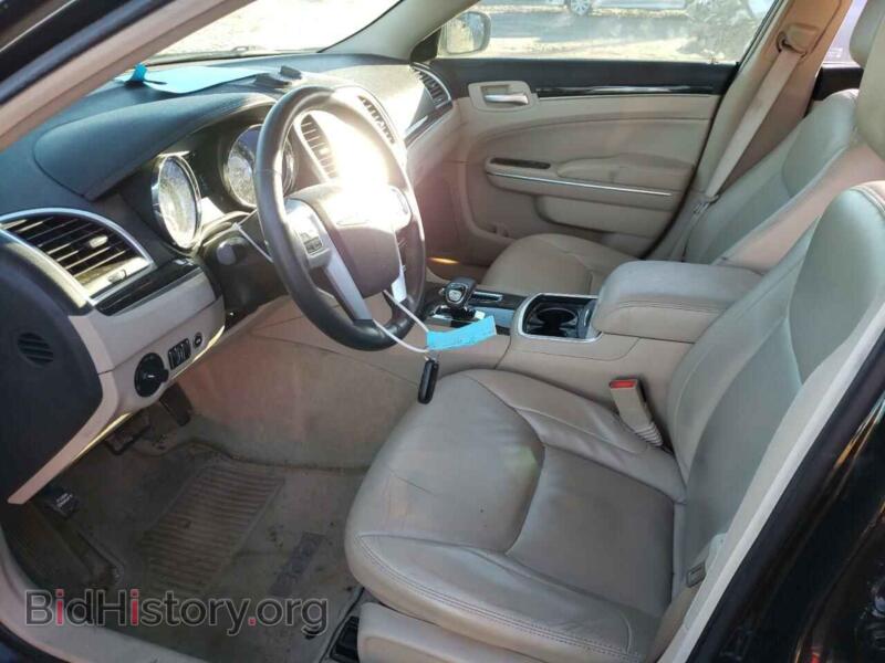 2013 Chrysler 300 (VIN 2C3CCAAG5DH662216) — фото 7 из 13