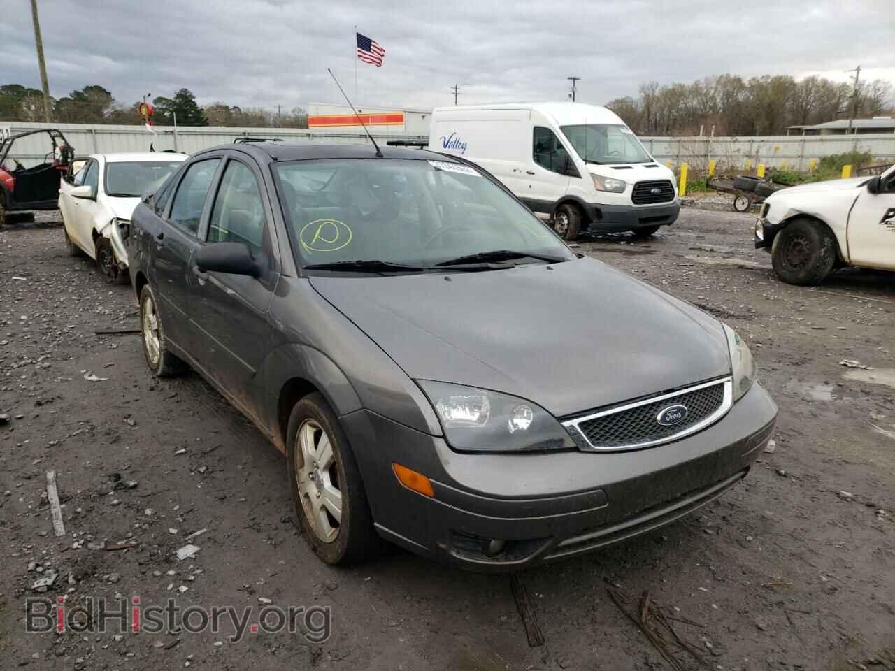 Photo 1FAFP34NX7W327810 - FORD FOCUS 2007