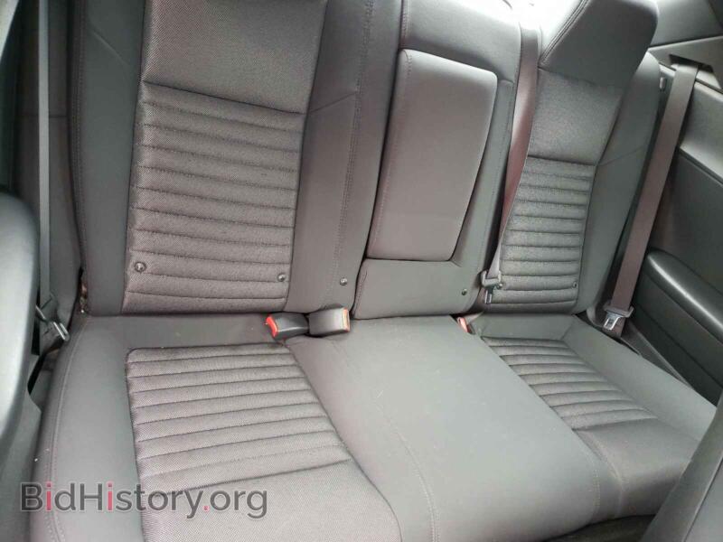 2011 Dodge CHALLENGER (VIN 2B3CJ4DG5BH604040) — photo 6 of 10