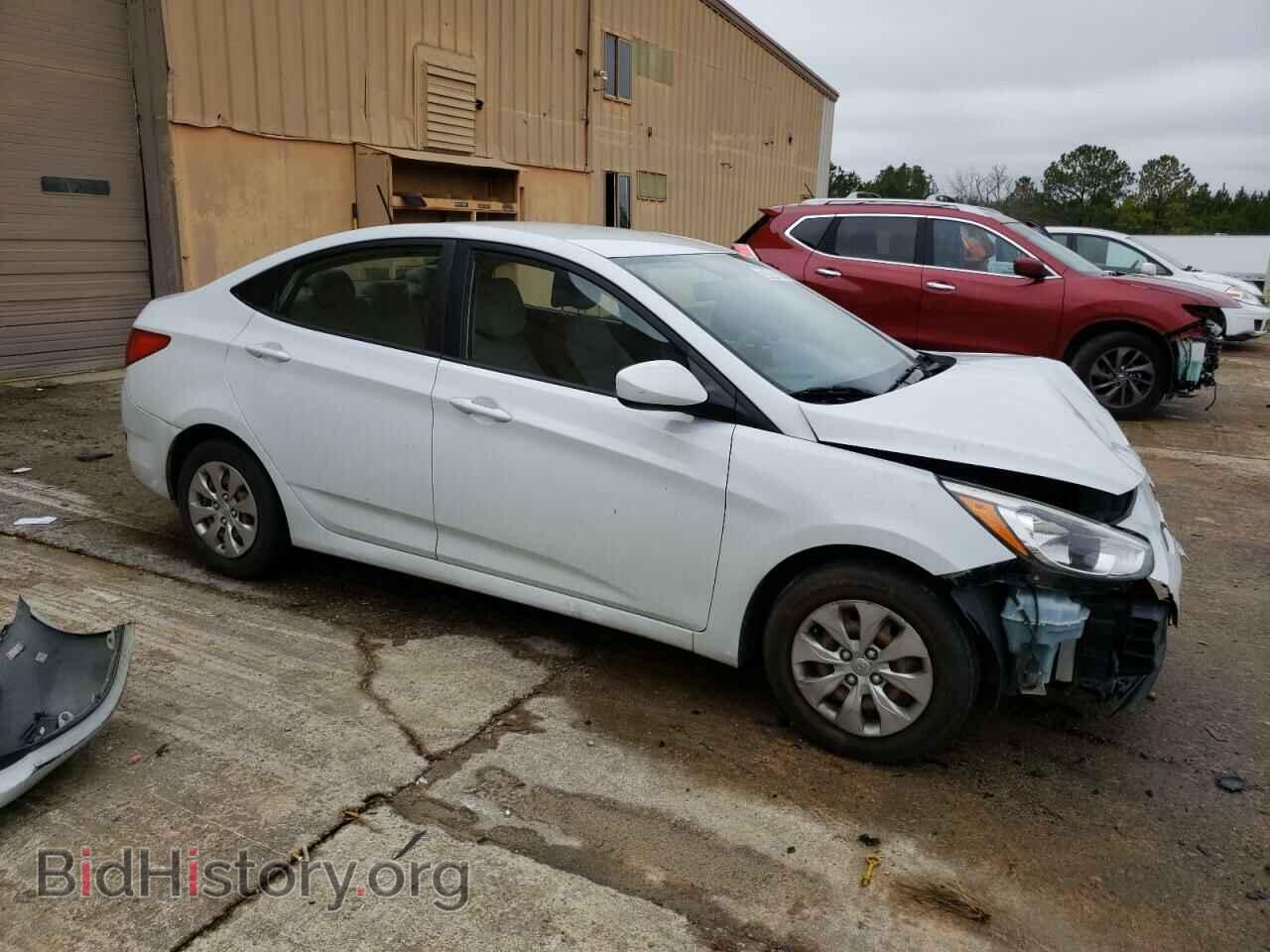 2017 HYUNDAI ACCENT - VIN: KMHCT4AE8HU372921 - Фото 4