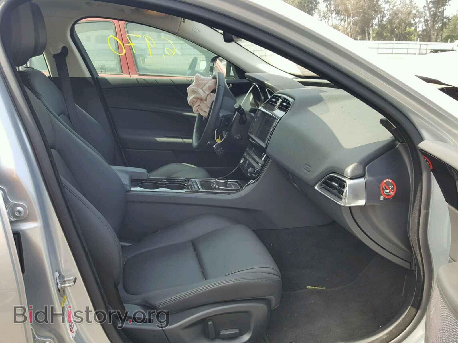 2017 JAGUAR XE - VIN: SAJAR4BG5HA960336 - Фото 5