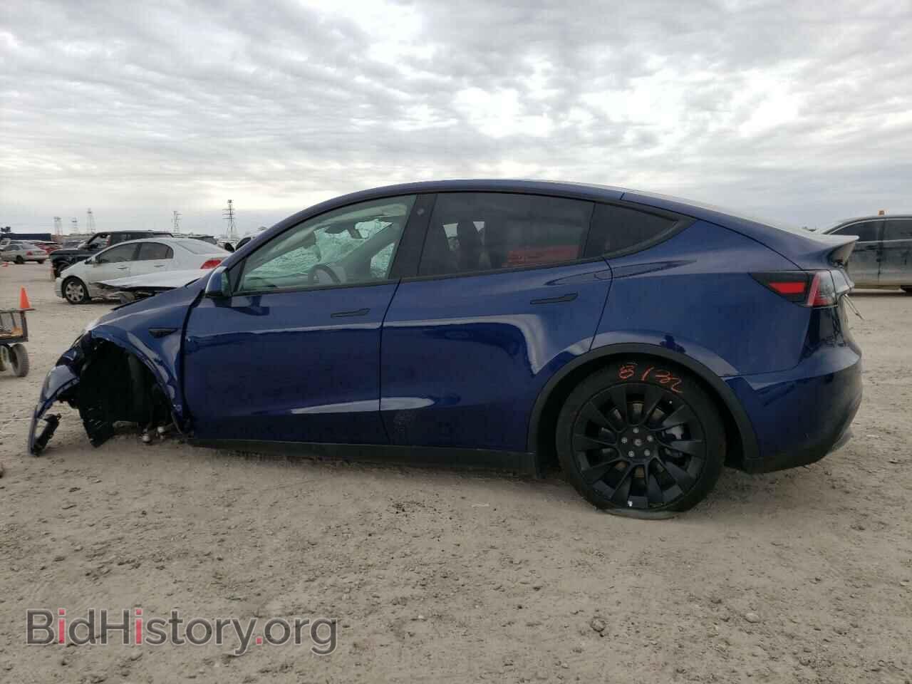 2022 TESLA MODEL Y - VIN: 7SAYGDEE3NF480315 - Фото 2