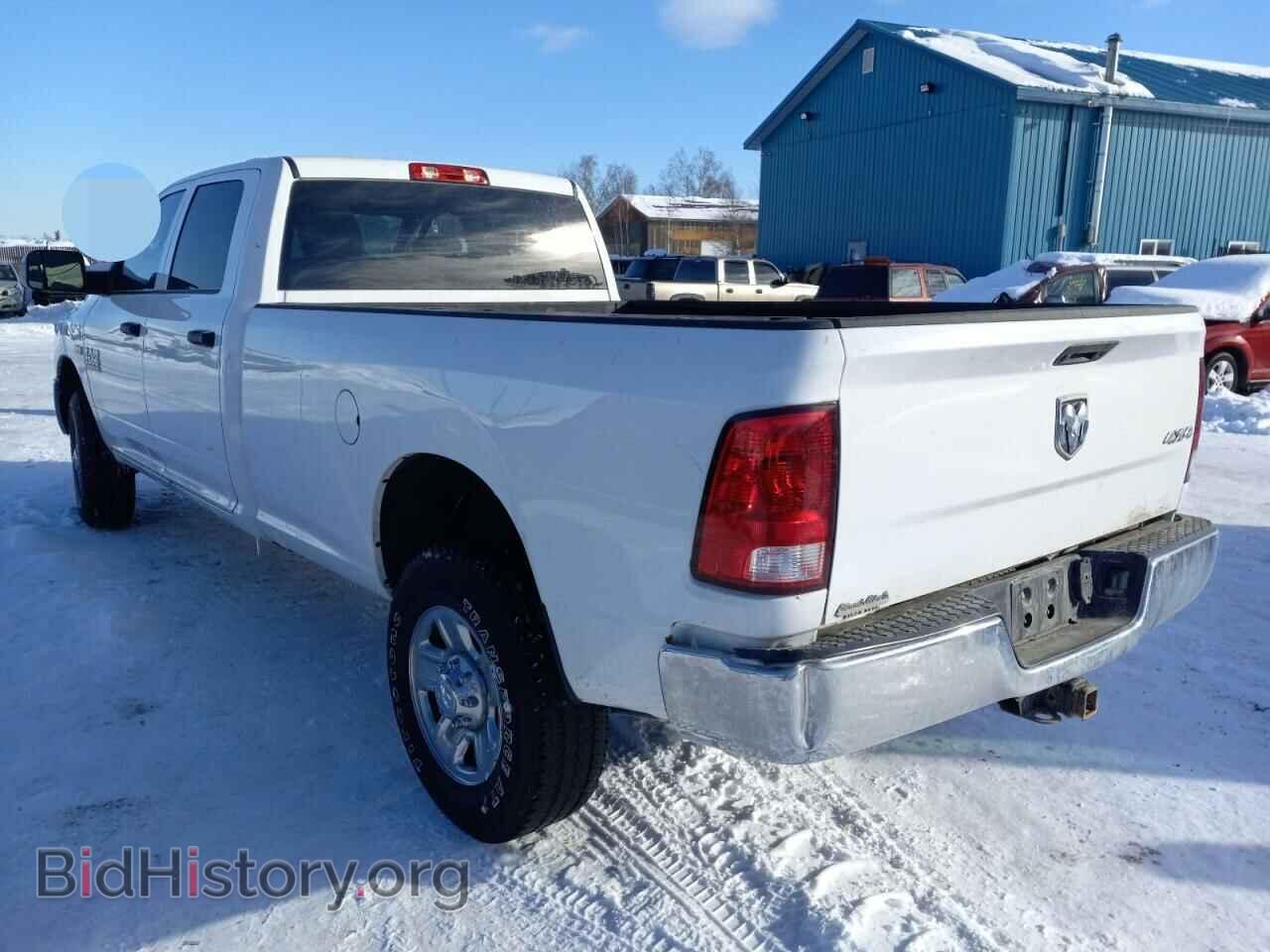 2018 RAM 2500 - VIN: 3C6UR5HJ0JG359838 - Фото 2