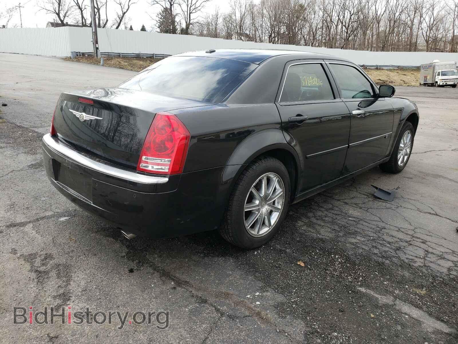 2010 CHRYSLER 300 - VIN: 2C3CK6CTXAH115562 - Фото 4