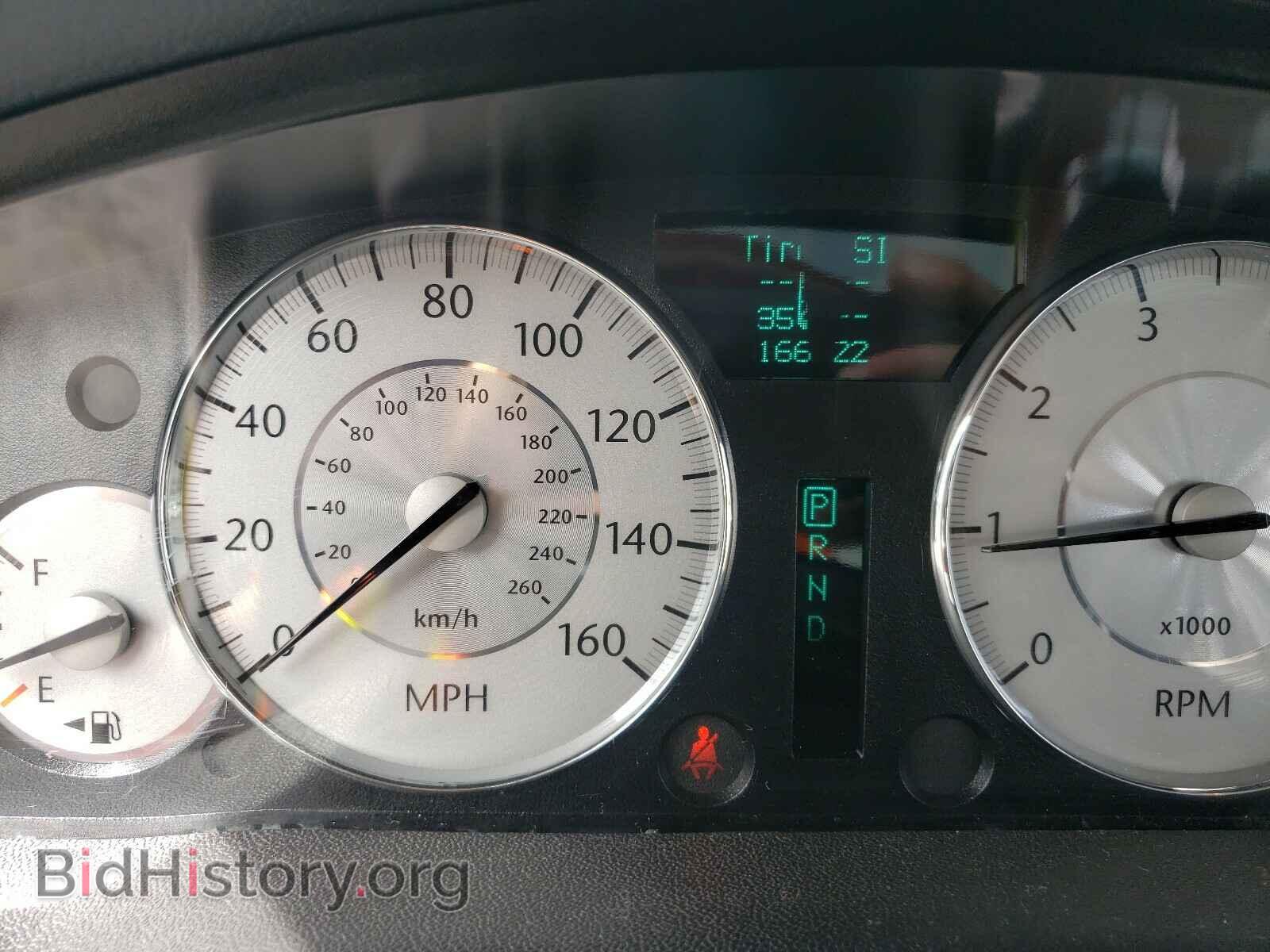 2010 CHRYSLER 300 - VIN: 2C3CK6CTXAH115562 - Фото 8