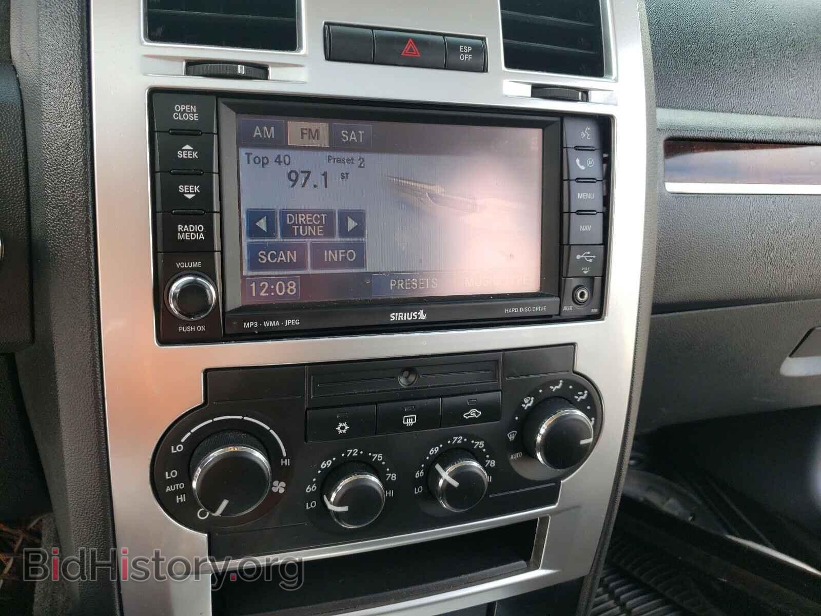 2010 CHRYSLER 300 - VIN: 2C3CK6CTXAH115562 - Фото 9