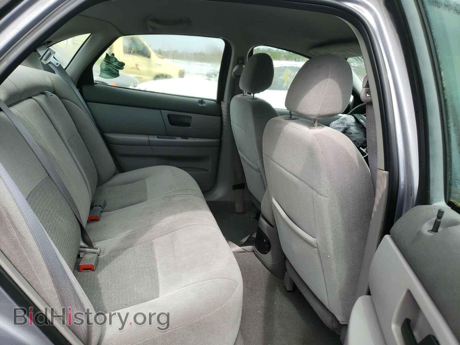 2007 FORD TAURUS - VIN: 1FAFP53U67A100793 - Фото 6
