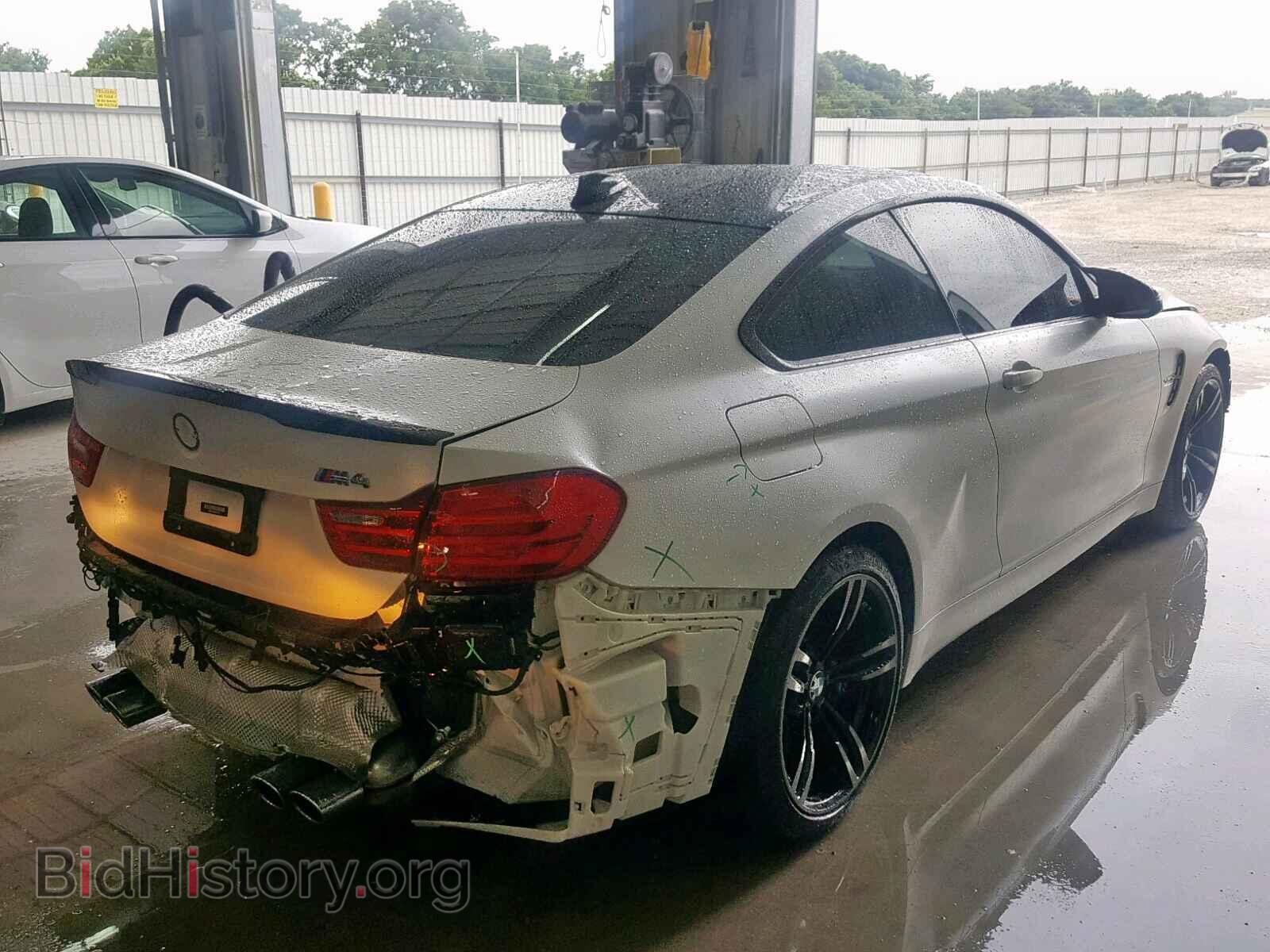 2016 BMW M4 - VIN: WBS3R9C58GK337831 - Фото 4