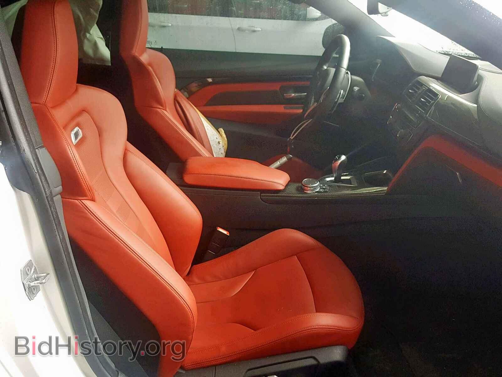 2016 BMW M4 - VIN: WBS3R9C58GK337831 - Фото 5