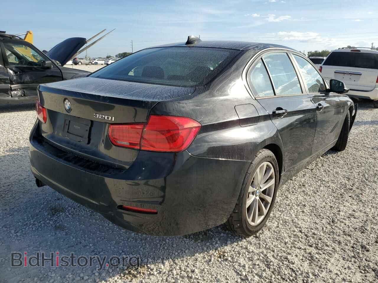2016 BMW 3 SERIES - VIN: WBA8A9C56GK616213 - Фото 3