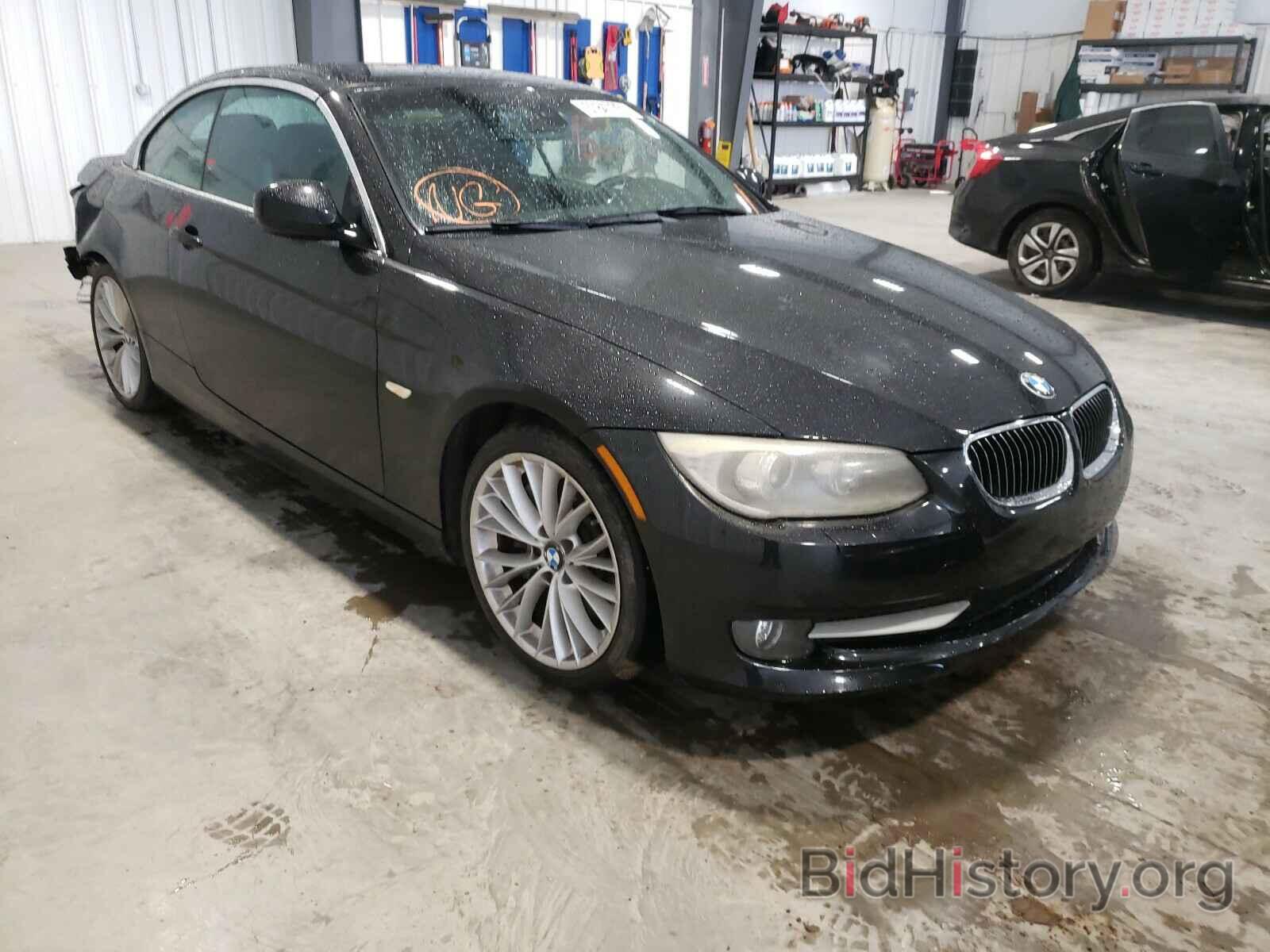 Photo WBADX7C59BE580879 - BMW 3 SERIES 2011