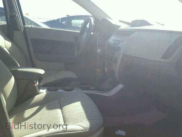2008 FORD FOCUS - VIN: 1FAHP35N58W272322 - Фото 5