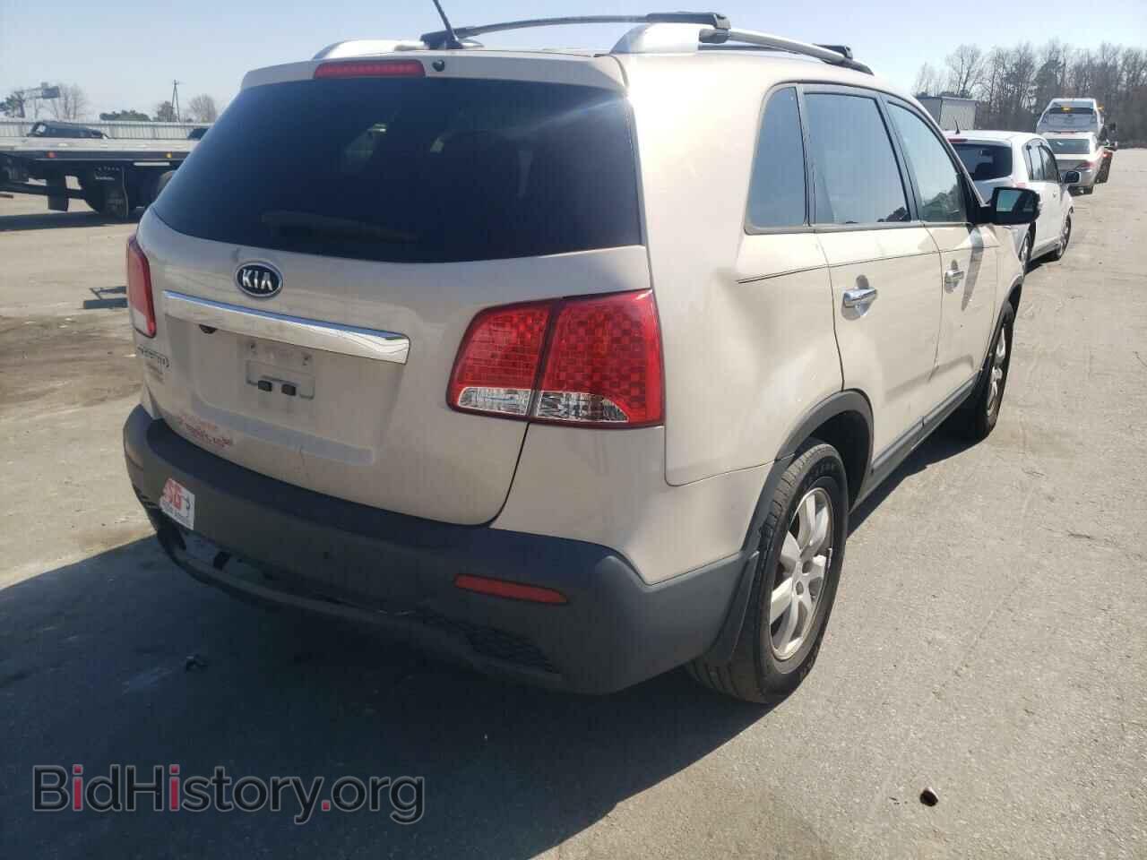 2012 KIA SORENTO - VIN: 5XYKT4A67CG201225 - Фото 4