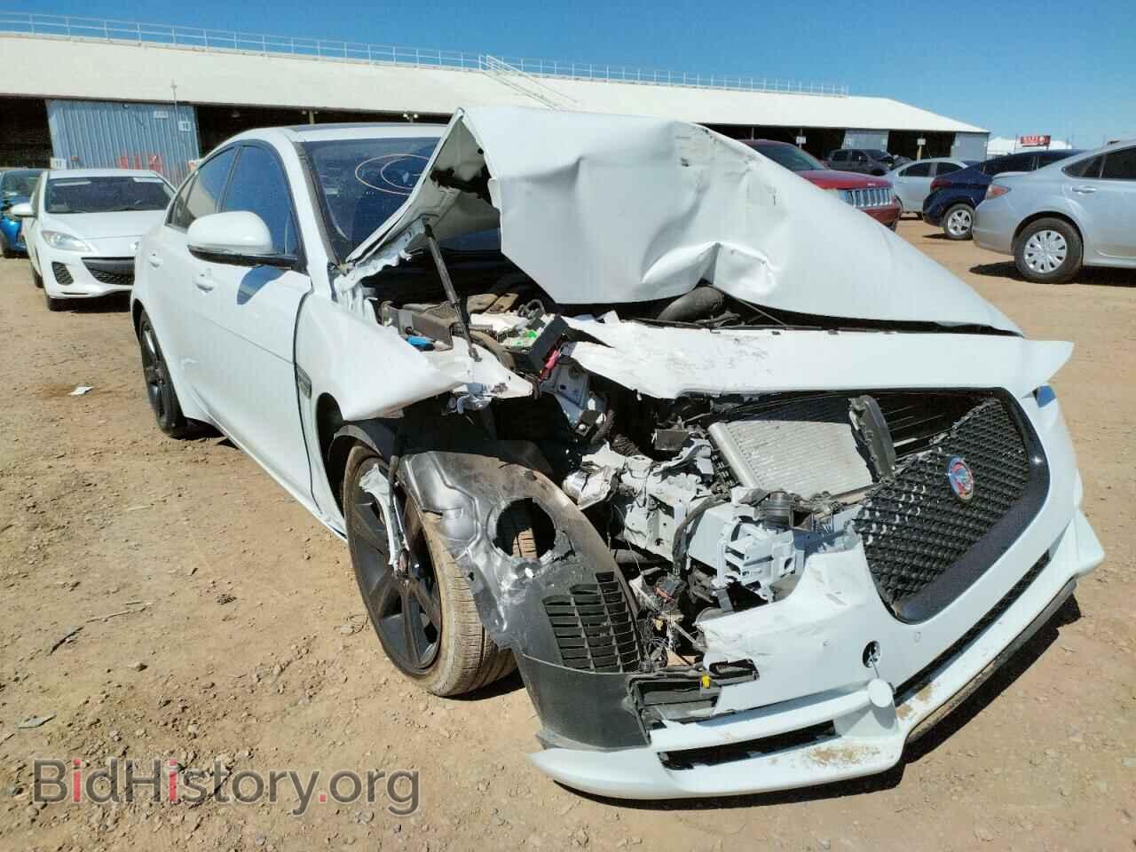 Фотография SAJAE4BG7HA964366 - JAGUAR XE 2017