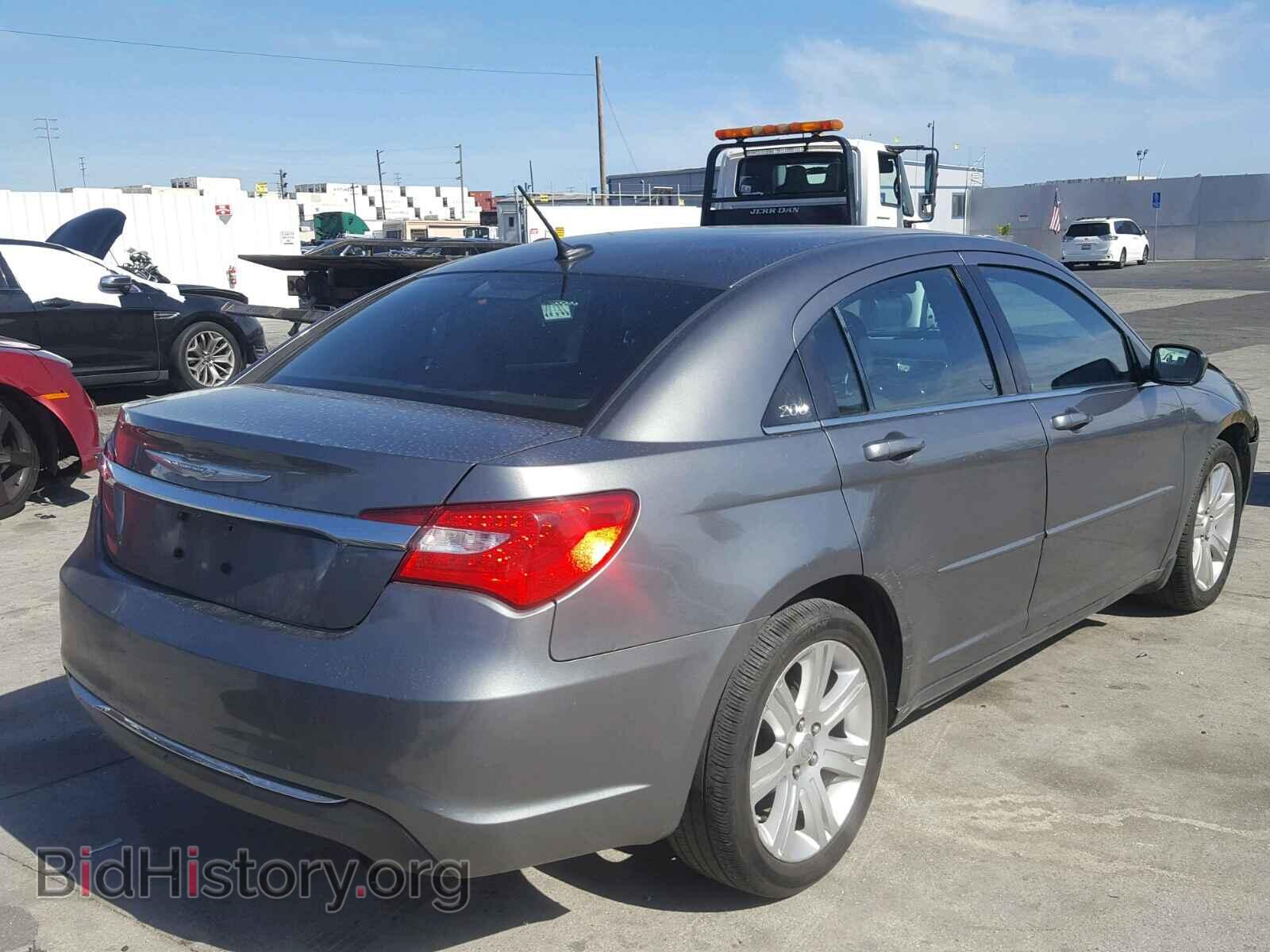 2012 CHRYSLER 200 - VIN: 1C3CCBAB0CN316980 - Фото 4