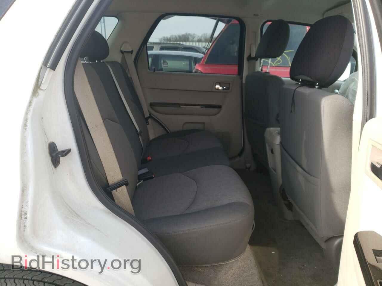 2008 MAZDA TRIBUTE - VIN: 4F2CZ02Z08KM18119 - Фото 6