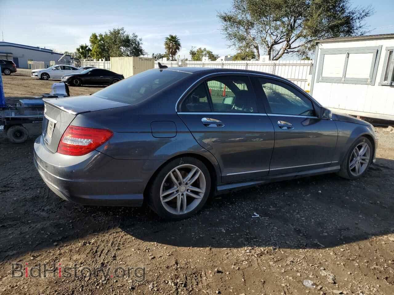 2014 MERCEDES-BENZ C-CLASS - VIN: WDDGF4HB2EA945792 - Фото 3
