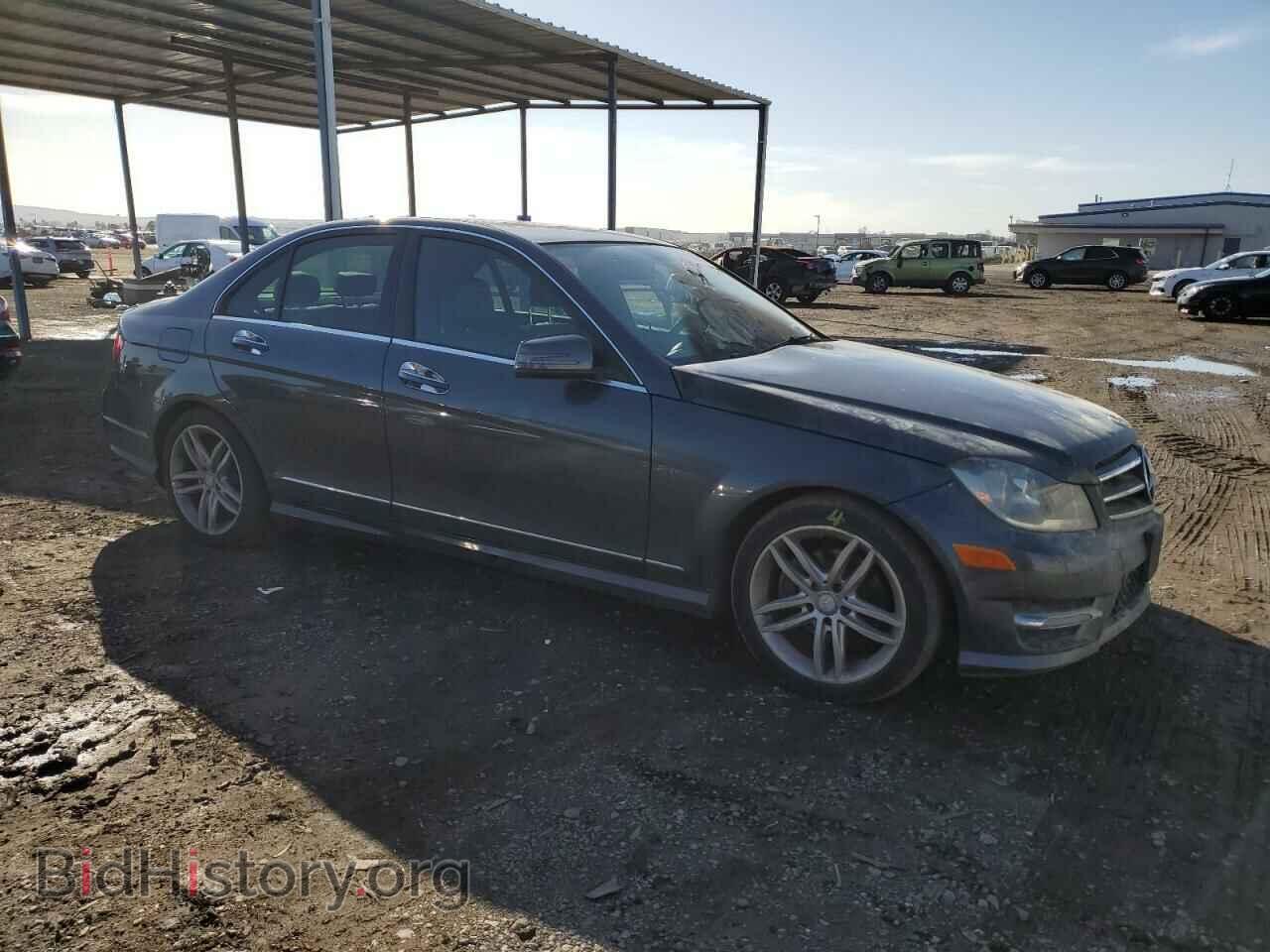 2014 MERCEDES-BENZ C-CLASS - VIN: WDDGF4HB2EA945792 - Фото 4