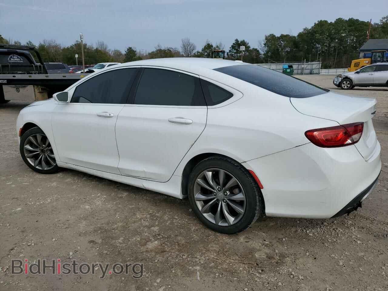 2015 CHRYSLER 200 - VIN: 1C3CCCBB3FN552676 - Фото 2
