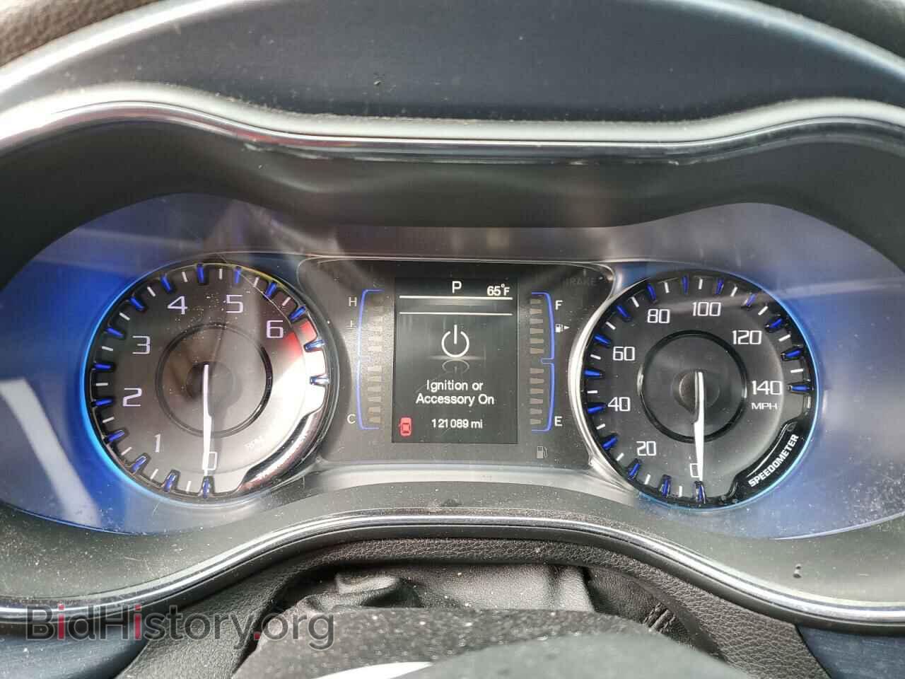 2015 CHRYSLER 200 - VIN: 1C3CCCBB3FN552676 - Фото 9