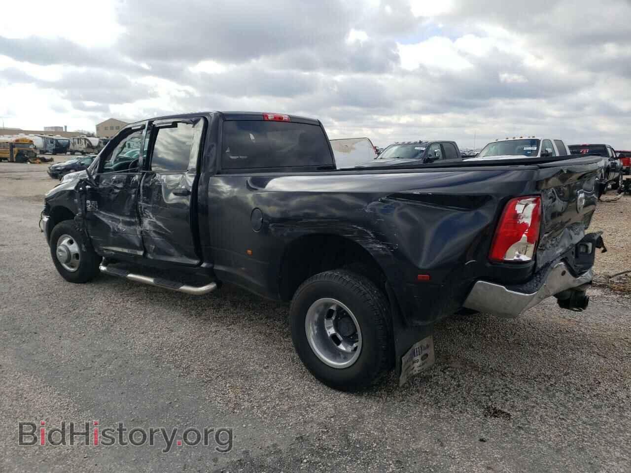 2016 RAM 3500 - VIN: 3C63RPGJ5GG177697 - Фото 2