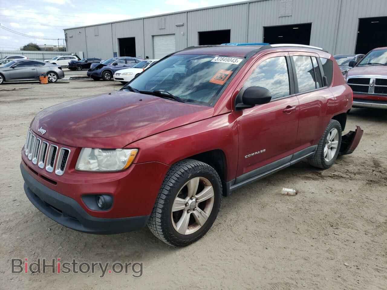 Photo 1J4NT1FA5BD190368 - JEEP COMPASS 2011