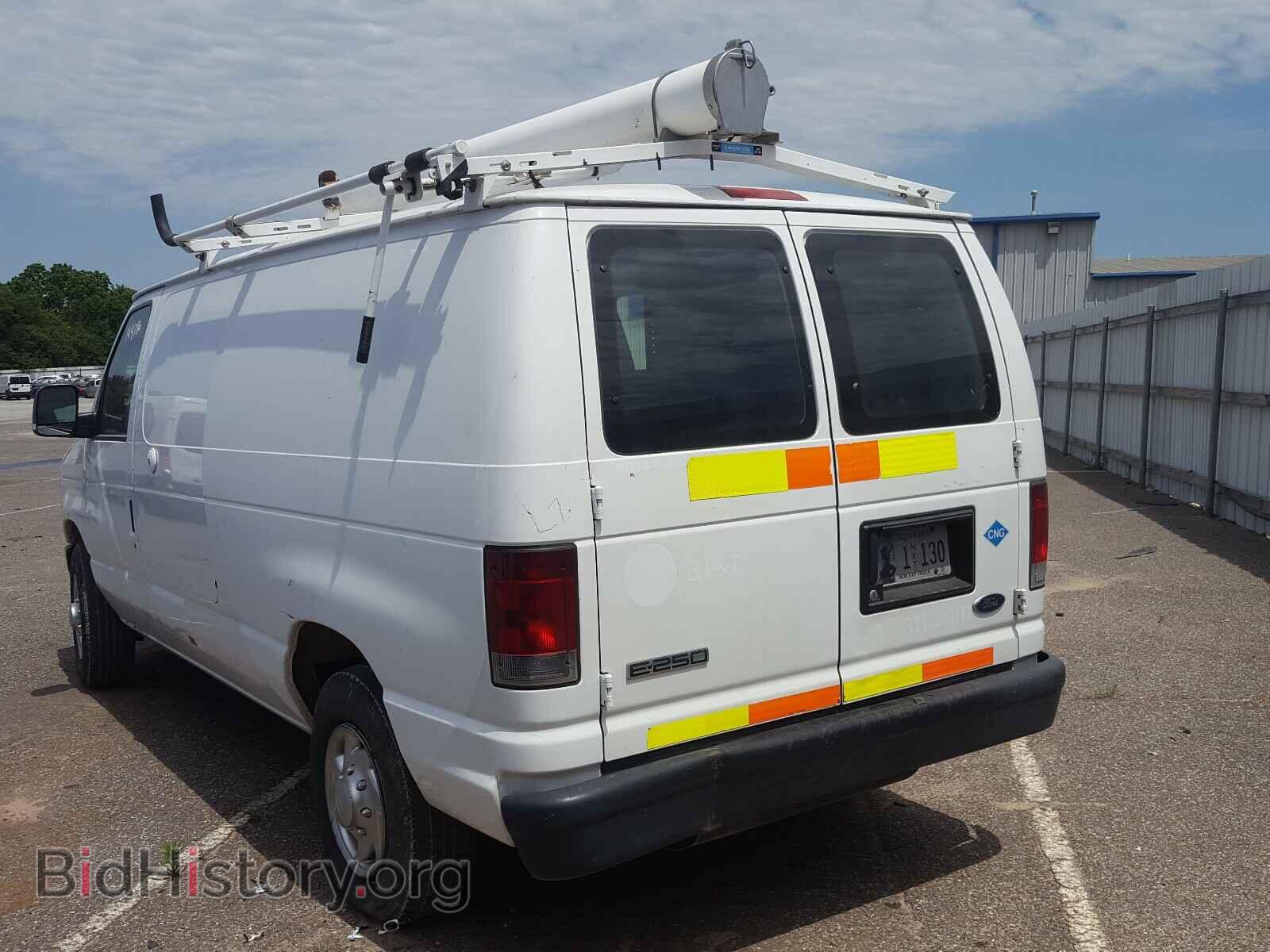 2010 FORD ECONOLINE - VIN: 1FTNE2EL0ADA10088 - Фото 3