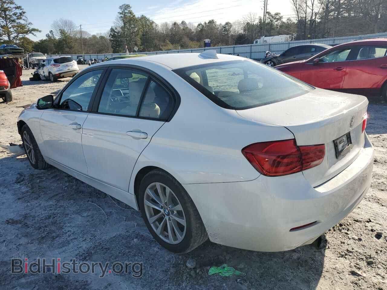 2018 BMW 3 SERIES - VIN: WBA8A9C56JAH14206 - Фото 2