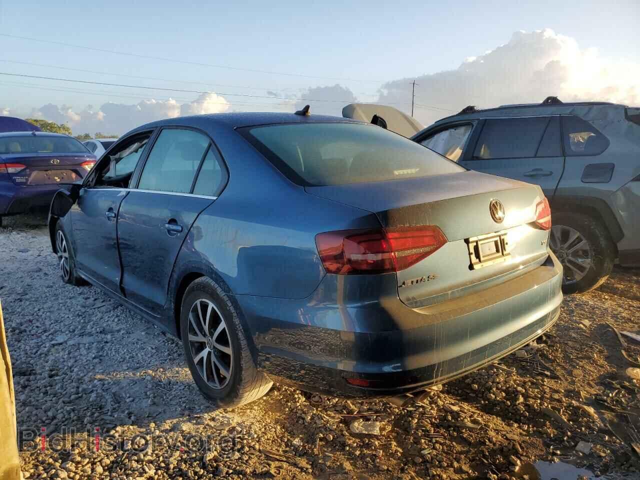 2017 VOLKSWAGEN JETTA - VIN: 3VWDB7AJ4HM279860 - Фото 2