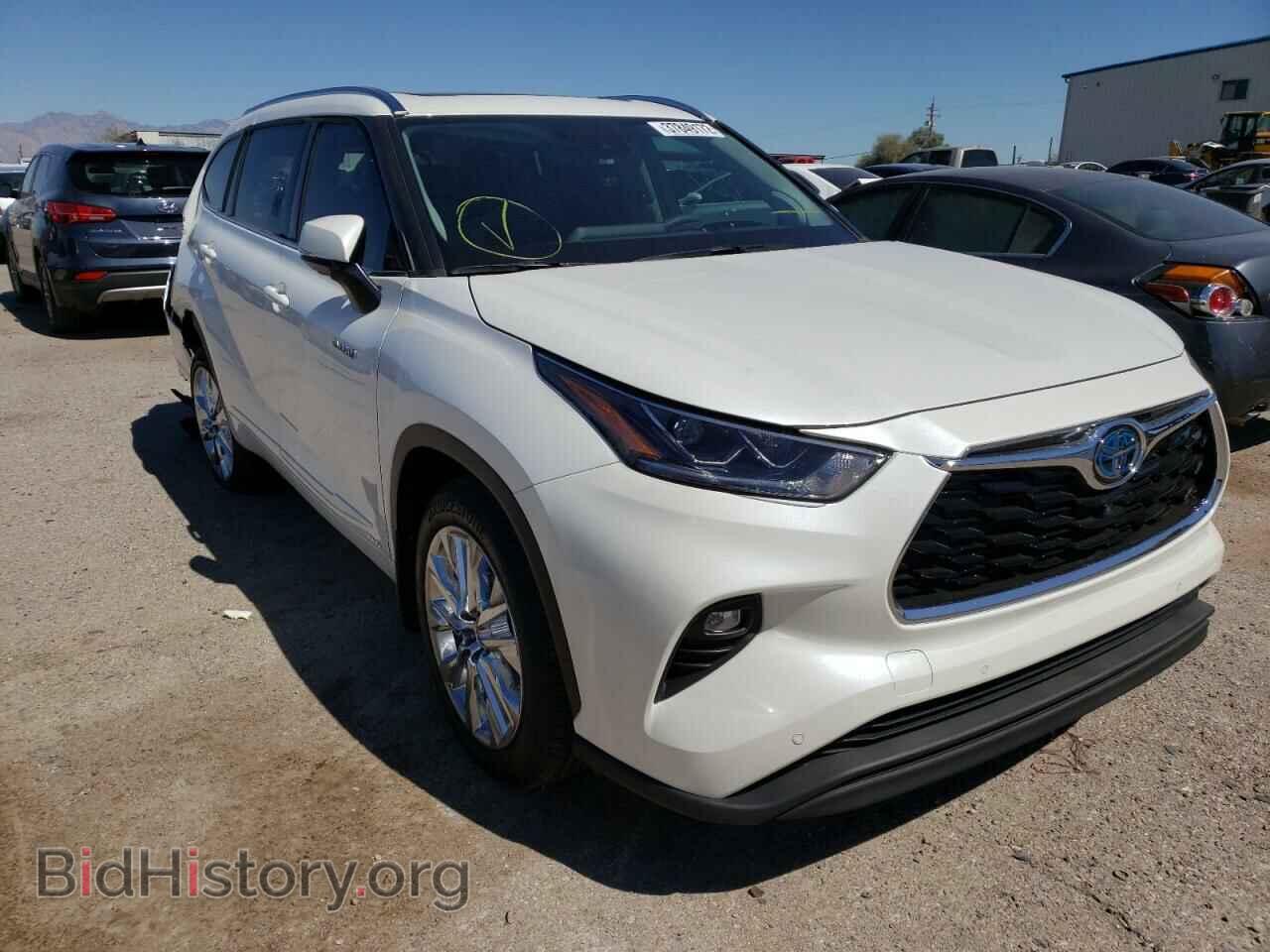 Photo 5TDDBRCH8MS530401 - TOYOTA HIGHLANDER 2021