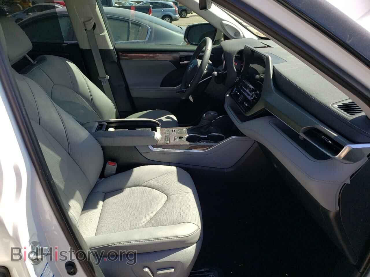 2021 TOYOTA HIGHLANDER - VIN: 5TDDBRCH8MS530401 - Photo 5