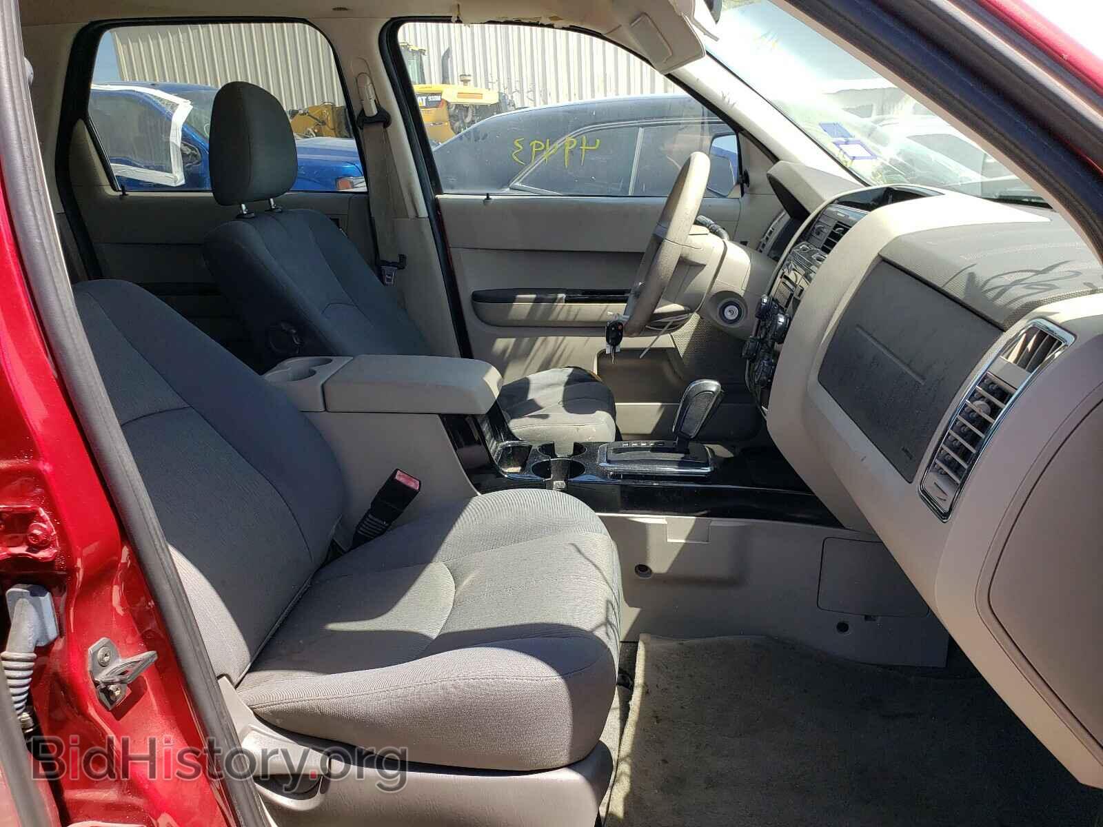 2008 MAZDA TRIBUTE - VIN: 4F2CZ06188KM15845 - Фото 5