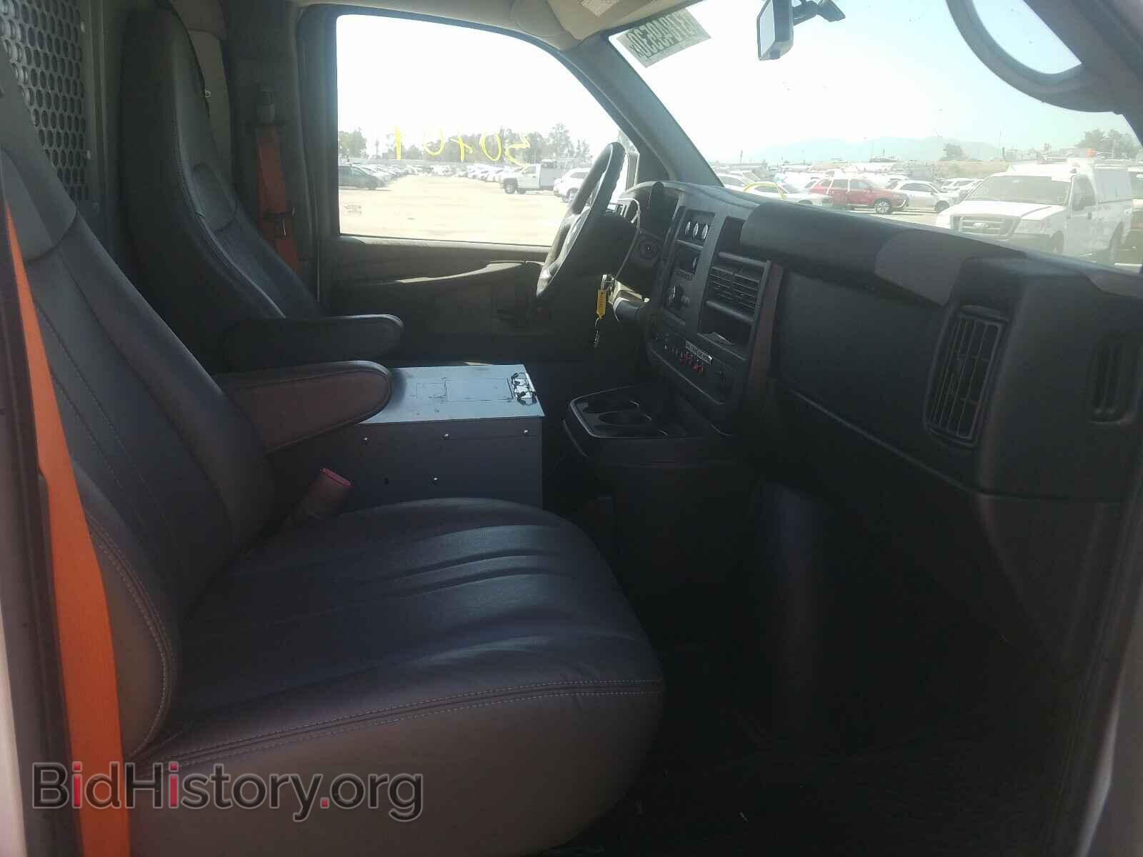 2014 CHEVROLET EXPRESS - VIN: 1GCWGFCB1E1122860 - Фото 5